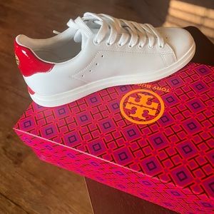 Tory Burch sneakers in size 7